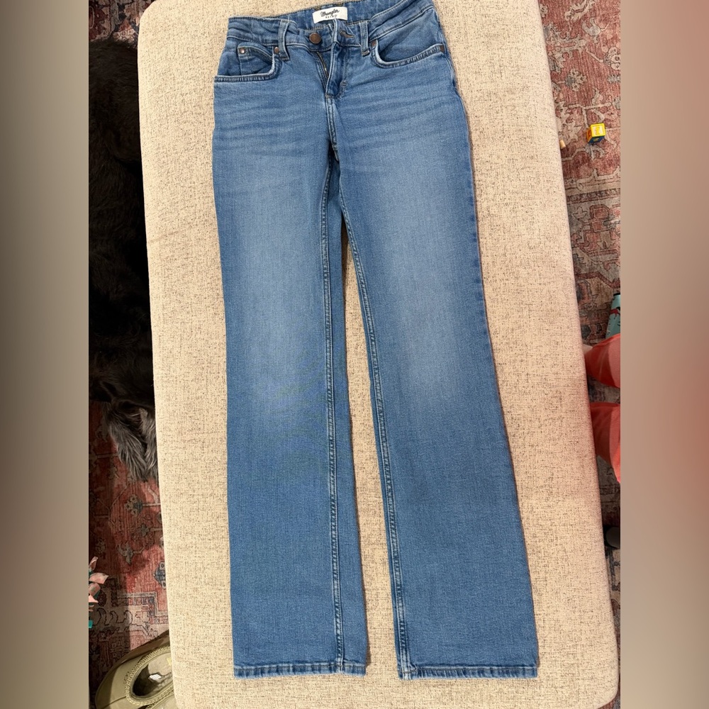 Wrangler Women's Boot Cut Jeans in Classic Blue - Picture 2 of 6